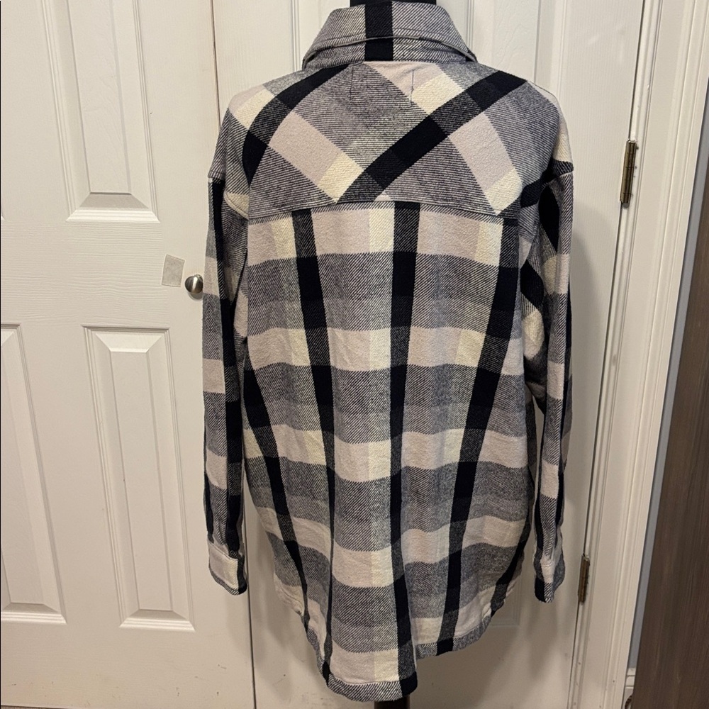 Lucky Brand Flannel Shacket - Picture 7 of 10